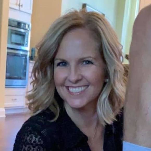 Meet your Posher, Julianne - Picture 1 of 1